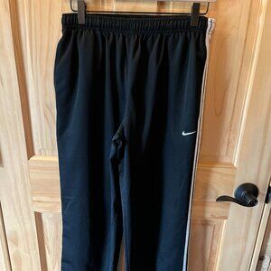 Nike Boy's Lounge Pants